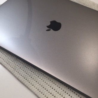 Защитная бронированная пленка на Apple MacBook Pro 13,3" (2017)